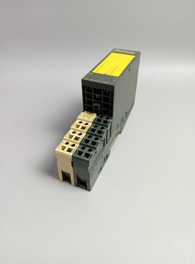 Siemens 6ES7 138-4CF41-0AB0 + Sockel