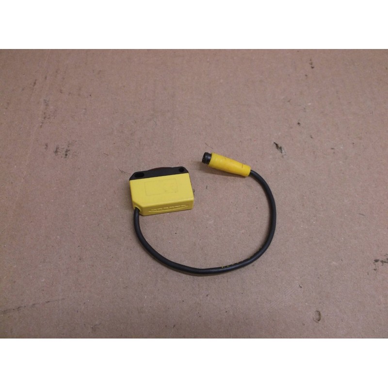 Sensor Fotoeléctrico Q23SN6CV50Q Banner DEMO Interruptor 48