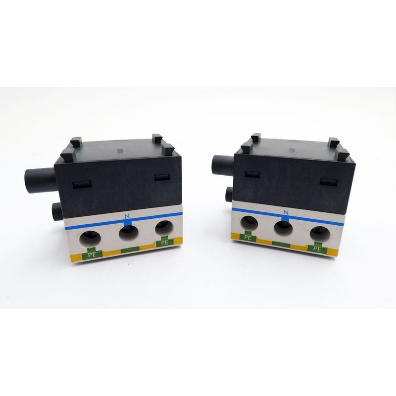 2x Siemens 3RK1903-2AC10 Terminalblock -unused-