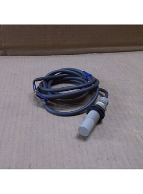 E2K-X8ME1 Omron NEW Proximity Switch Sensor E2KX8ME1