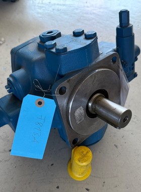 Mannesmann Rexroth PV7-16/63-71RE07MC0-14 00506808 Hydraulik