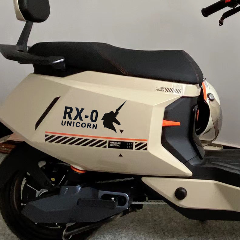 小牛电动车F400t车身创意