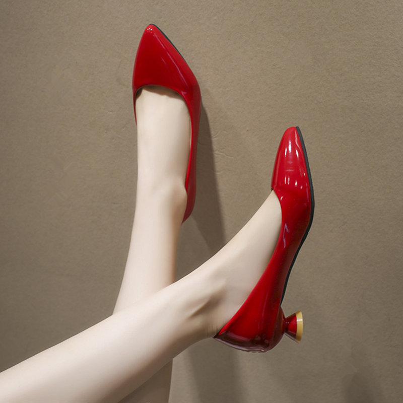 2025新款单鞋漆皮尖头浅口中跟3cm矮跟鞋韩版裸色细跟百搭性感鞋