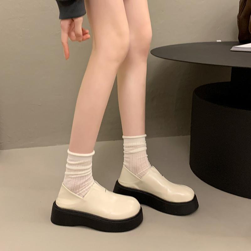 一双也是工厂价乐福鞋