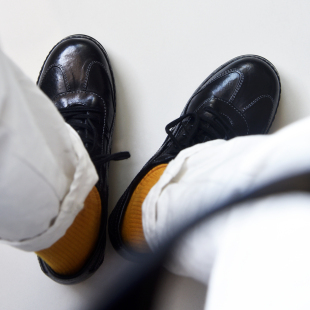 fit中古德训鞋 新 昱谷®时髦水洗马皮板鞋 clean 轻质薄底小黑鞋