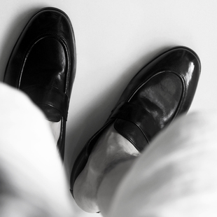 vibe中古乐福鞋 日潮小尖头 轻质薄底 昱谷®手工水洗牛皮便鞋 新