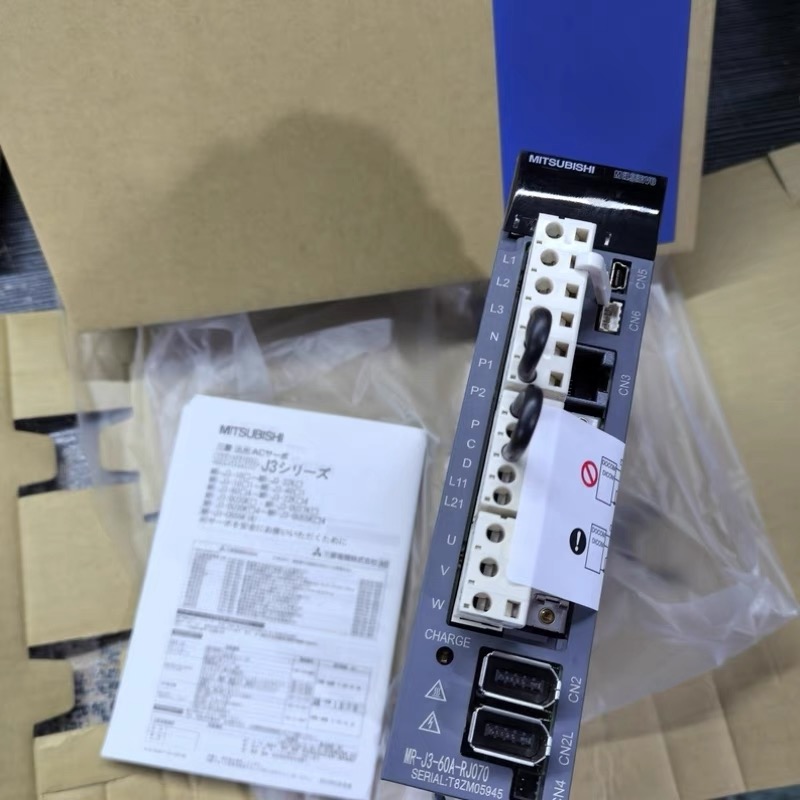 伺服驱动器MR-J3-10B-S019