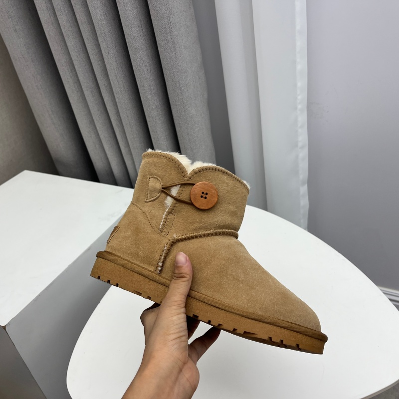 工厂2025处理冬款断码真皮女鞋雪地靴牛皮厚底套脚绒里保暖女短靴