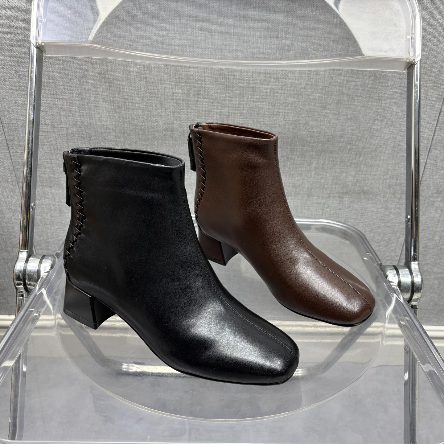 2025断码真皮秋冬新款女鞋粗跟短靴工厂时尚牛皮拉链布里女靴子