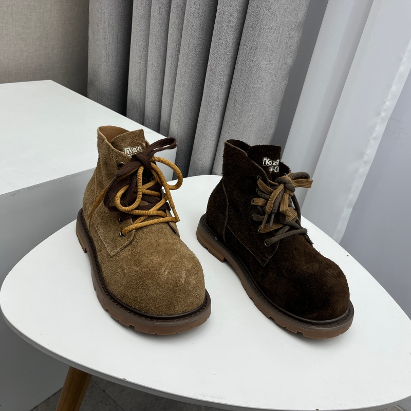 2025断码真皮秋冬新款女鞋平底短靴工厂时尚牛皮拉链单靴女靴子