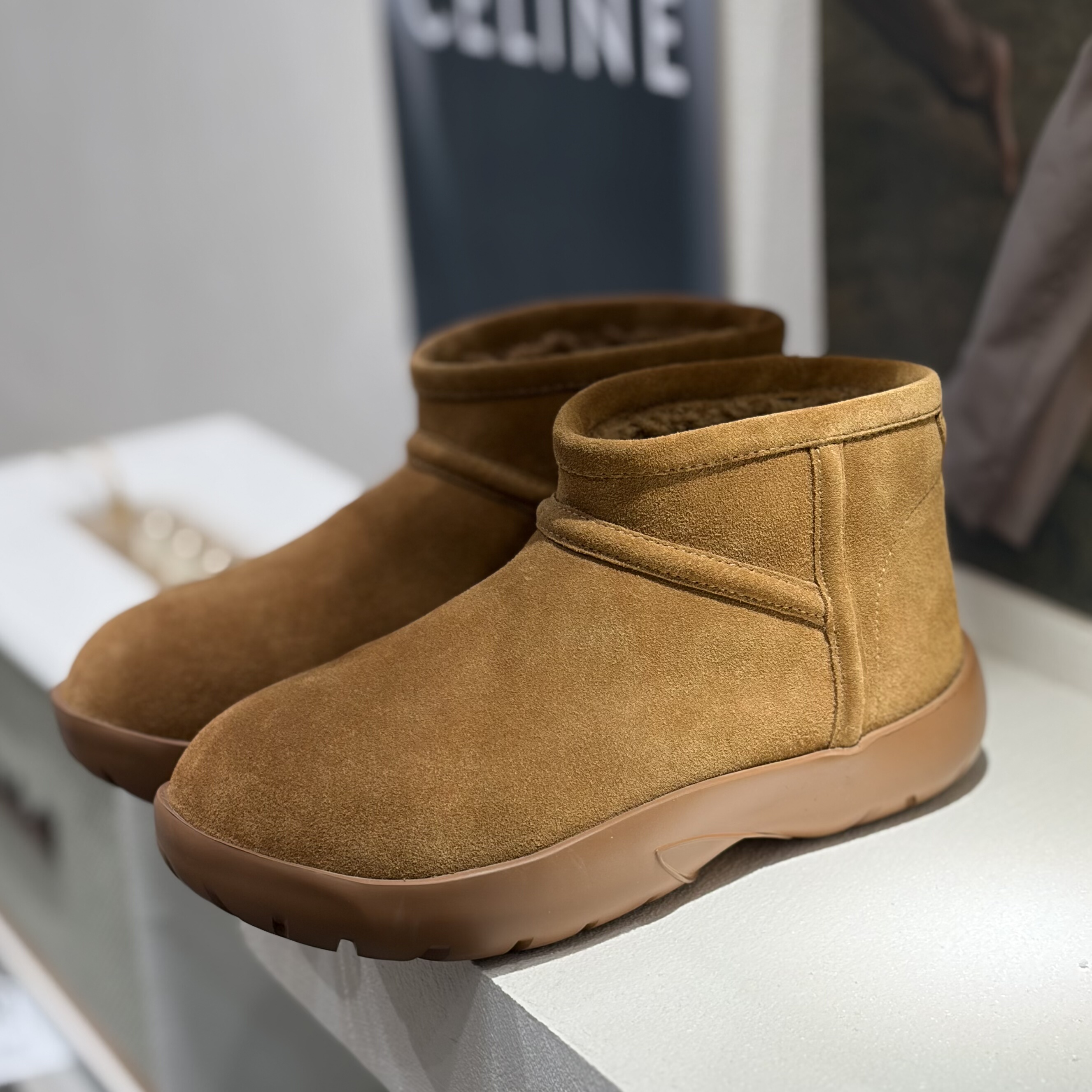 小众设计师25冬款欧货羊皮毛一体雪地靴女