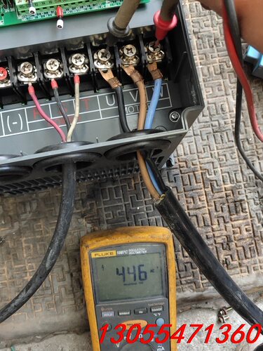 议价源信变频器22kw，DY800－22G/30P－4，实物拍摄