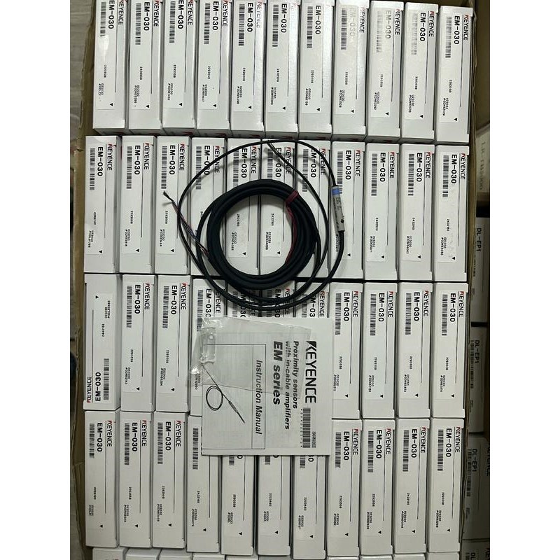 EM-030  单个价格 年份新  基恩士全新原装正品 现货议价