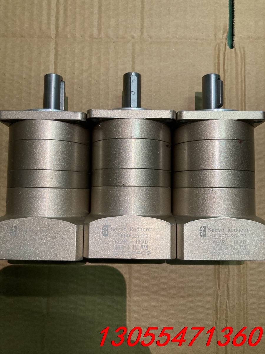 议价60法兰25比减速机PLF60-25-P2 现货4台 年份2