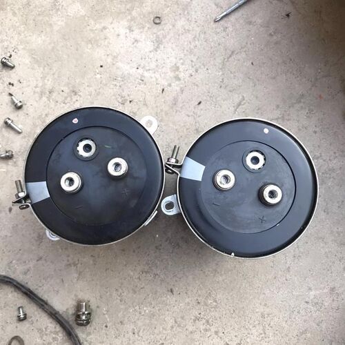拆机安川1000变频器nichicon电容400V 7900议价