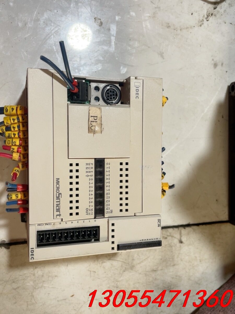 议价IDEC和泉plc FC4A-C24R2和泉FC4A-N08