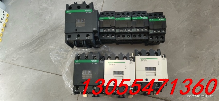 议价全新 施耐德交流接触器  电压220V LC1D95  1个