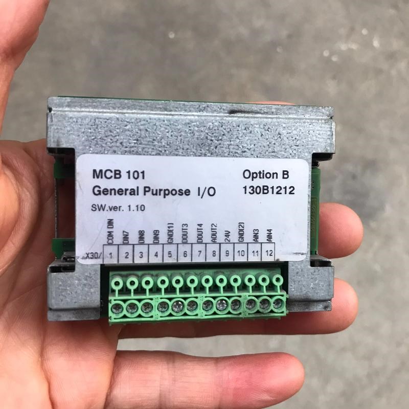 MCB101 丹佛斯通讯卡130B1212 原装拆机 包好议价