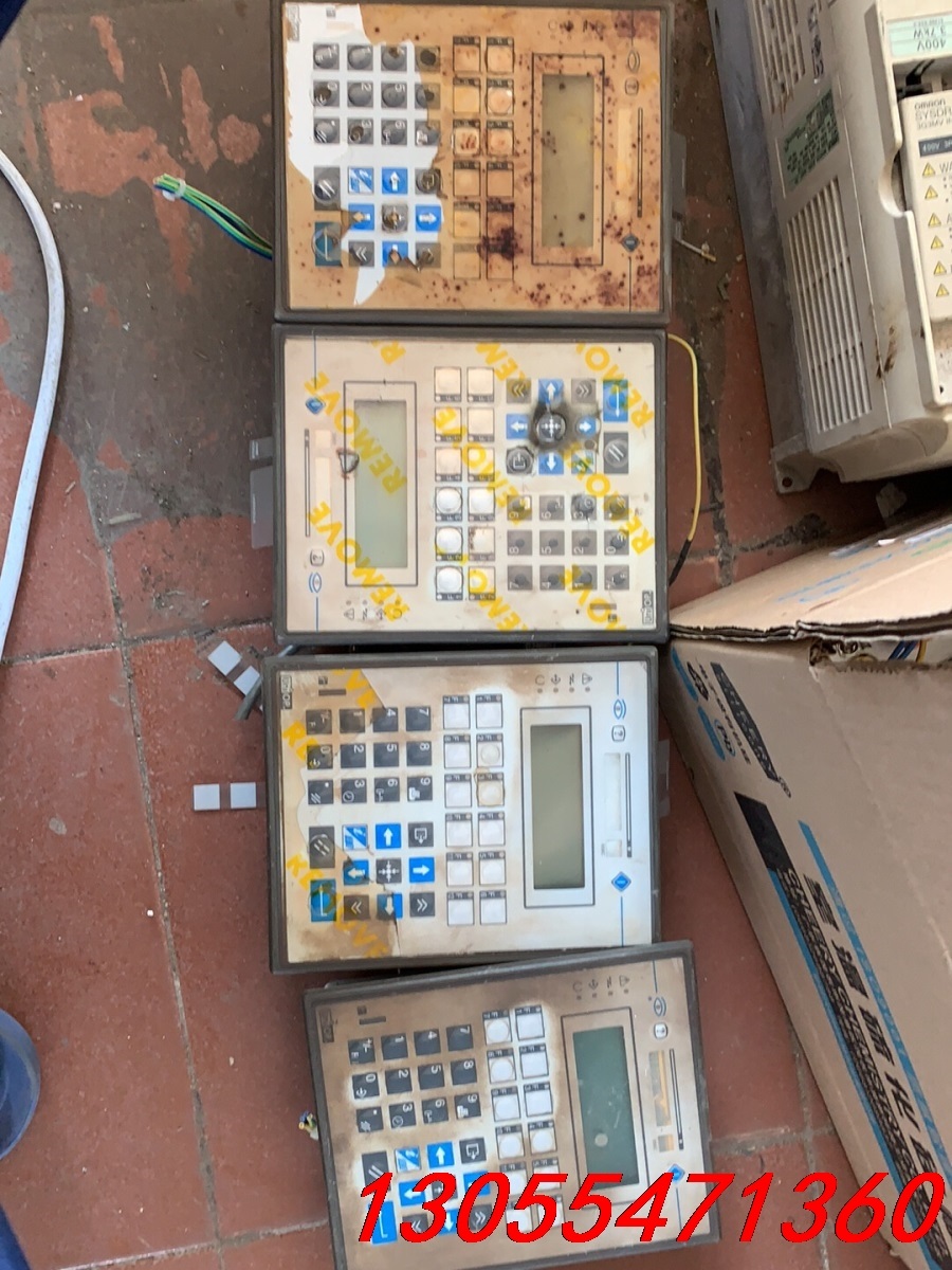 议价Uniop 人机界面型号是CP10G-04-0045 有9台