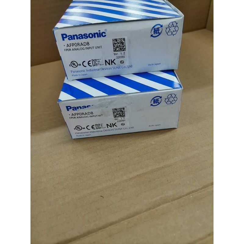 AFP0RAD8  FP0R-AD8全新原装正品 ,里外编号议价