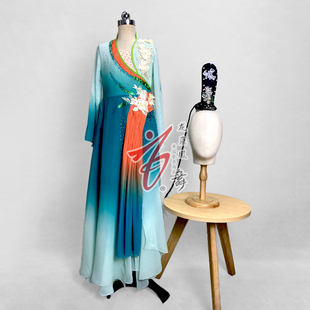 采菊东篱下古典舞演出服女中国风飘逸仙气艺考表演服装定制