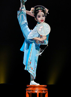 《格格》 中国舞(独舞)蓬蓬裙舞台演出定制舞蹈服装码背带裙格子