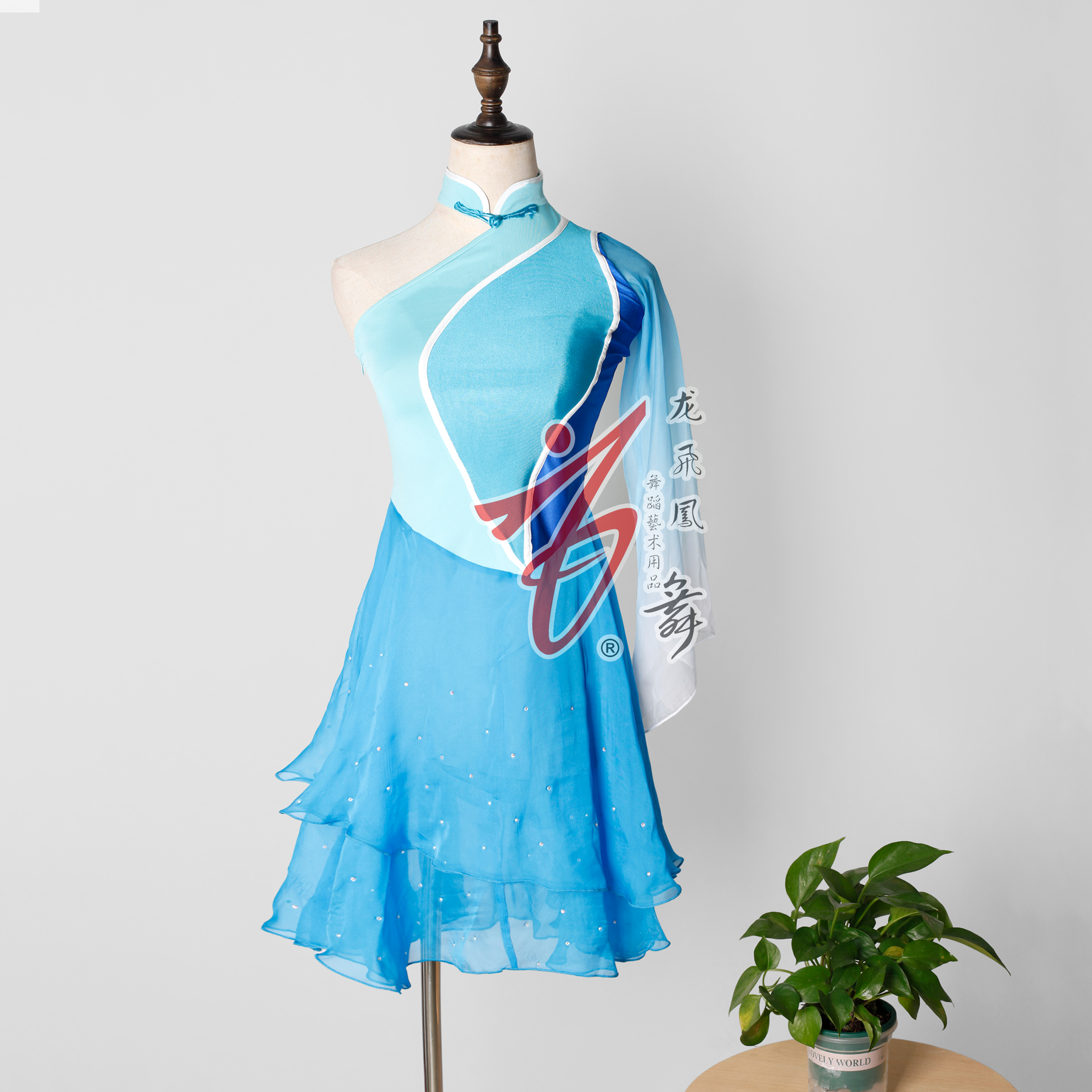 《碧雨幽蓝》古典舞舞蹈服