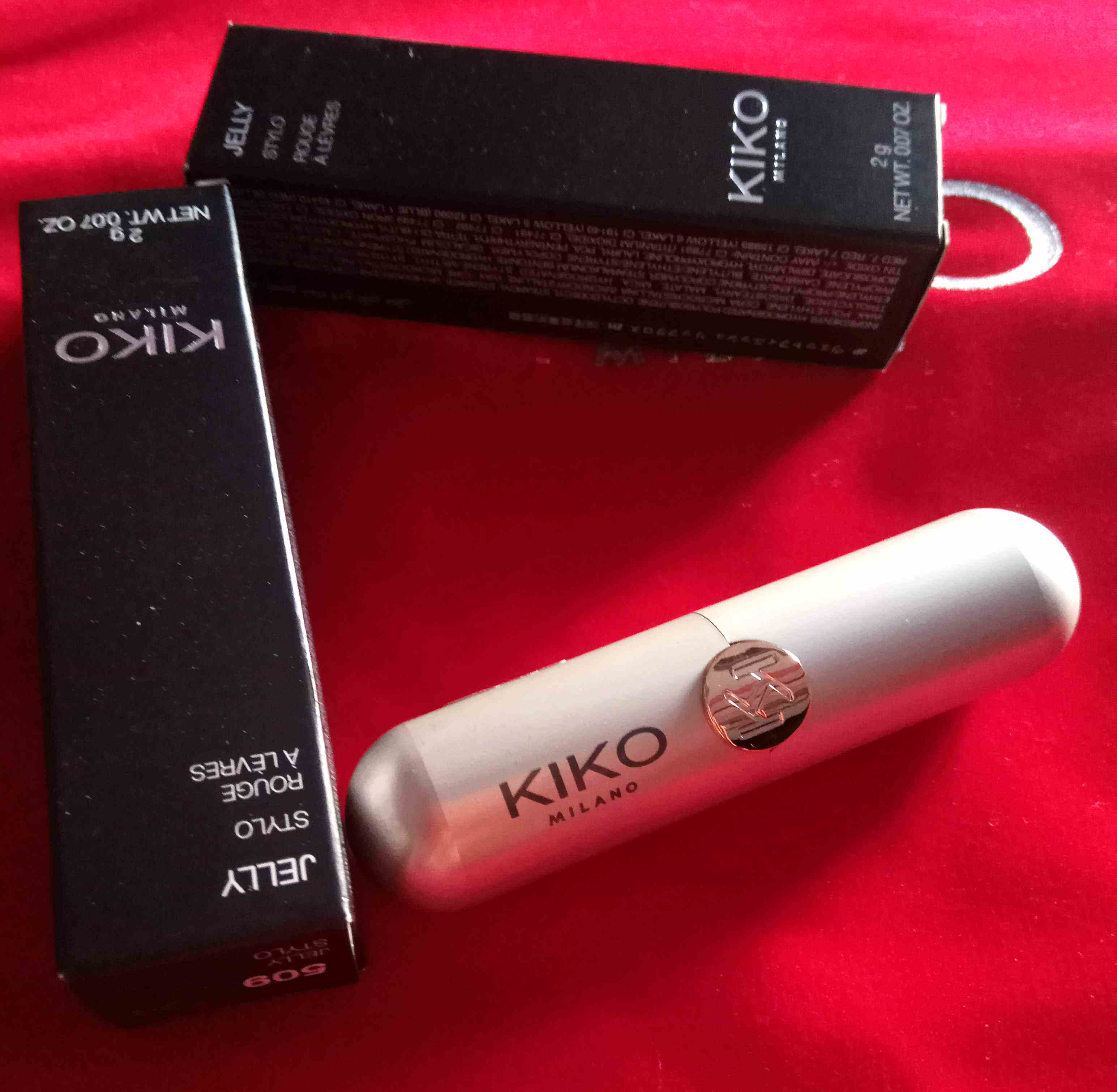 【现货包邮】意大利KIKO 新款5系 白色胶囊口红 509豆沙色504 506