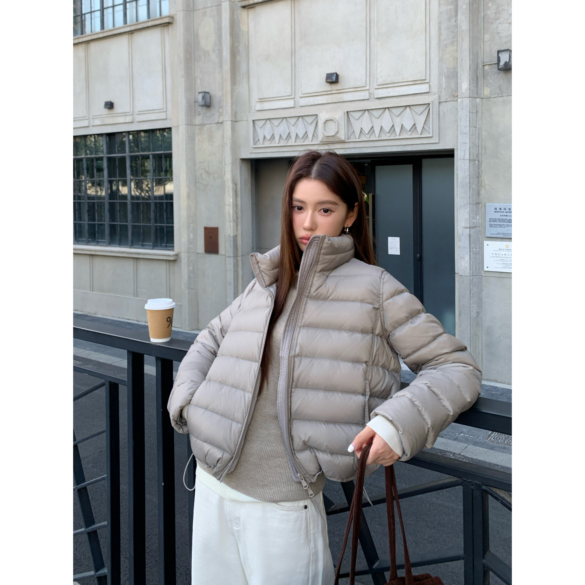 Halo Luu 银灰色排骨羽绒服女秋冬2026新款90白鸭绒保暖短款外套