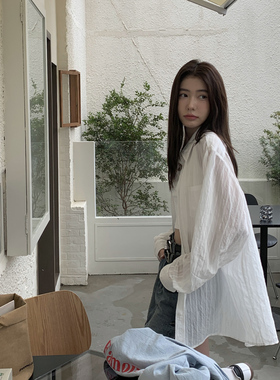 Halo Luu白色条纹天丝防晒衬衫女夏季薄款宽松上衣慵懒风长袖衬衣