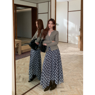2026新款 黑色格纹半身裙女春季 裙子垂感不规则复古长裙 Luu Halo