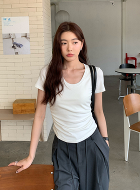 Halo Luu白色u领短袖t恤女夏季新款简约修身正肩收腰短款针织上衣