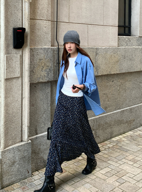 HaloLuu 藏青色碎花半身裙女春新款不规则鱼尾裙垂感显瘦a字长裙