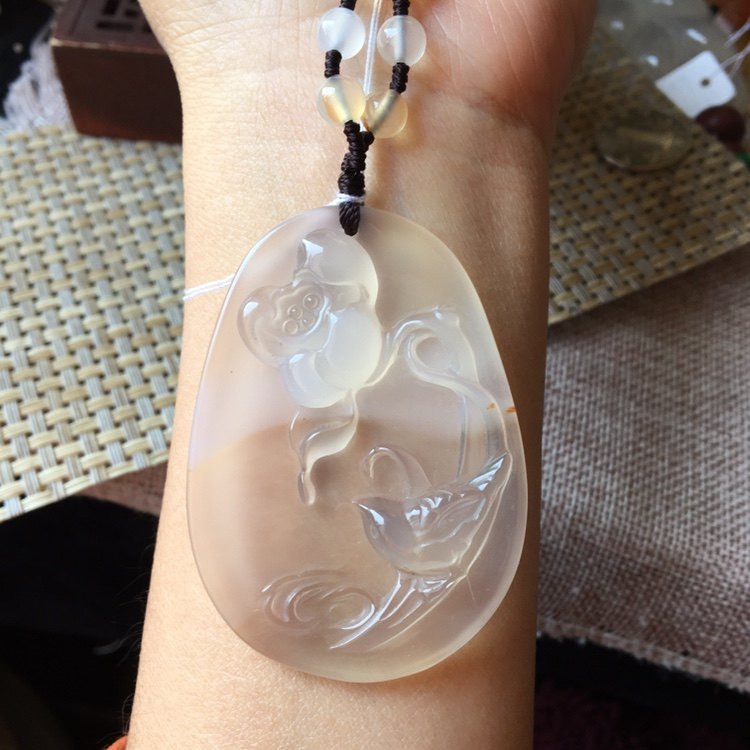 338号天然玛瑙玉髓吊坠花鸟毛衣链,珠宝/钻石/翡翠,颈饰,淘宝优惠券,粉丝福利购,淘宝优惠卷