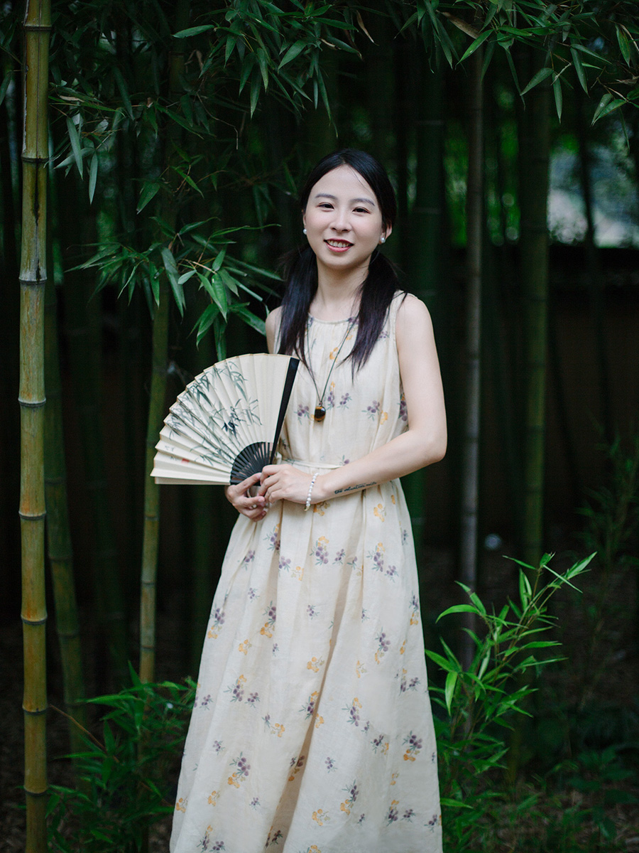 法式复古H型苎麻碎花无袖连衣裙