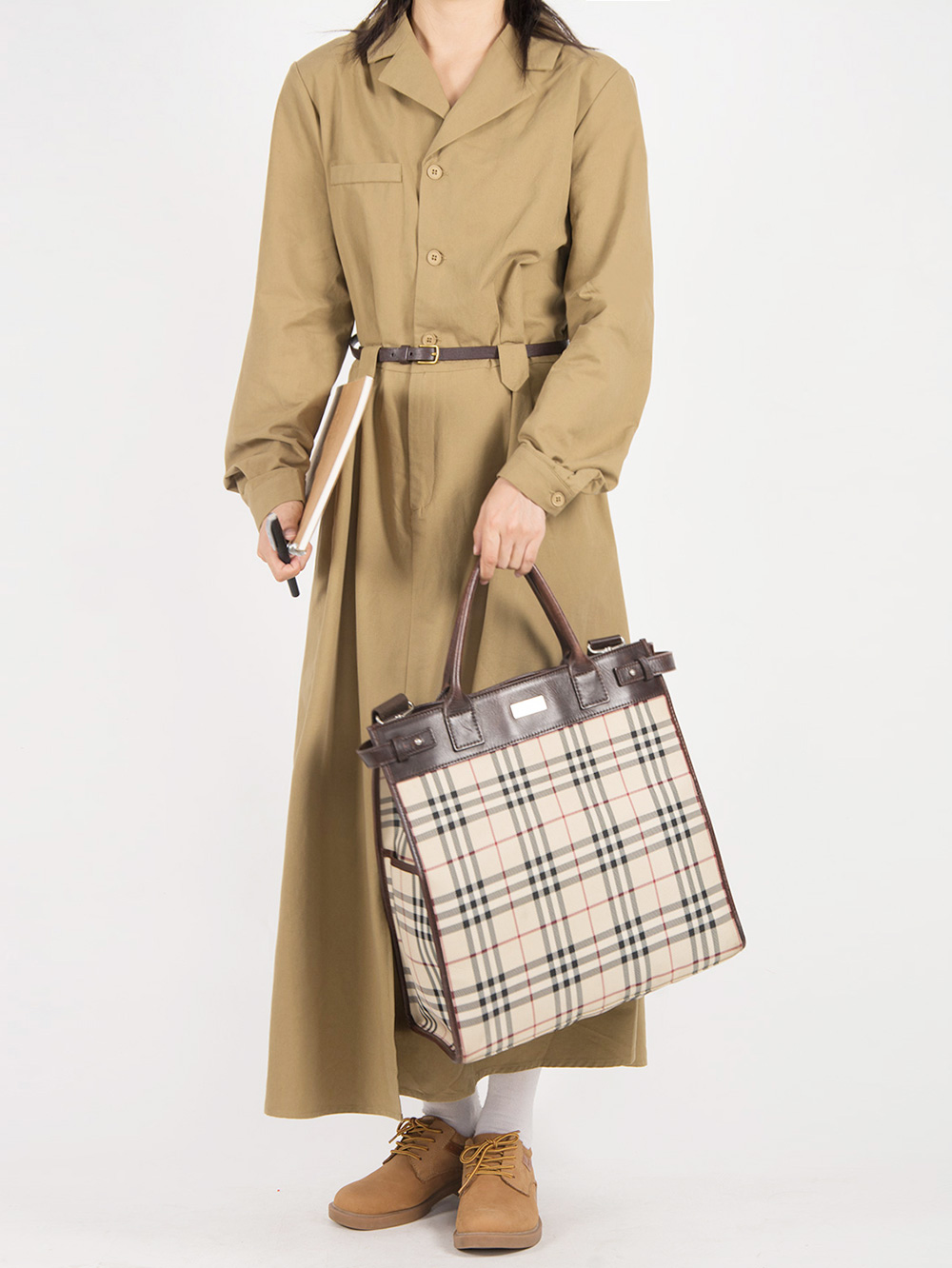 西装领卡其绿风衣长款工装连衣裙