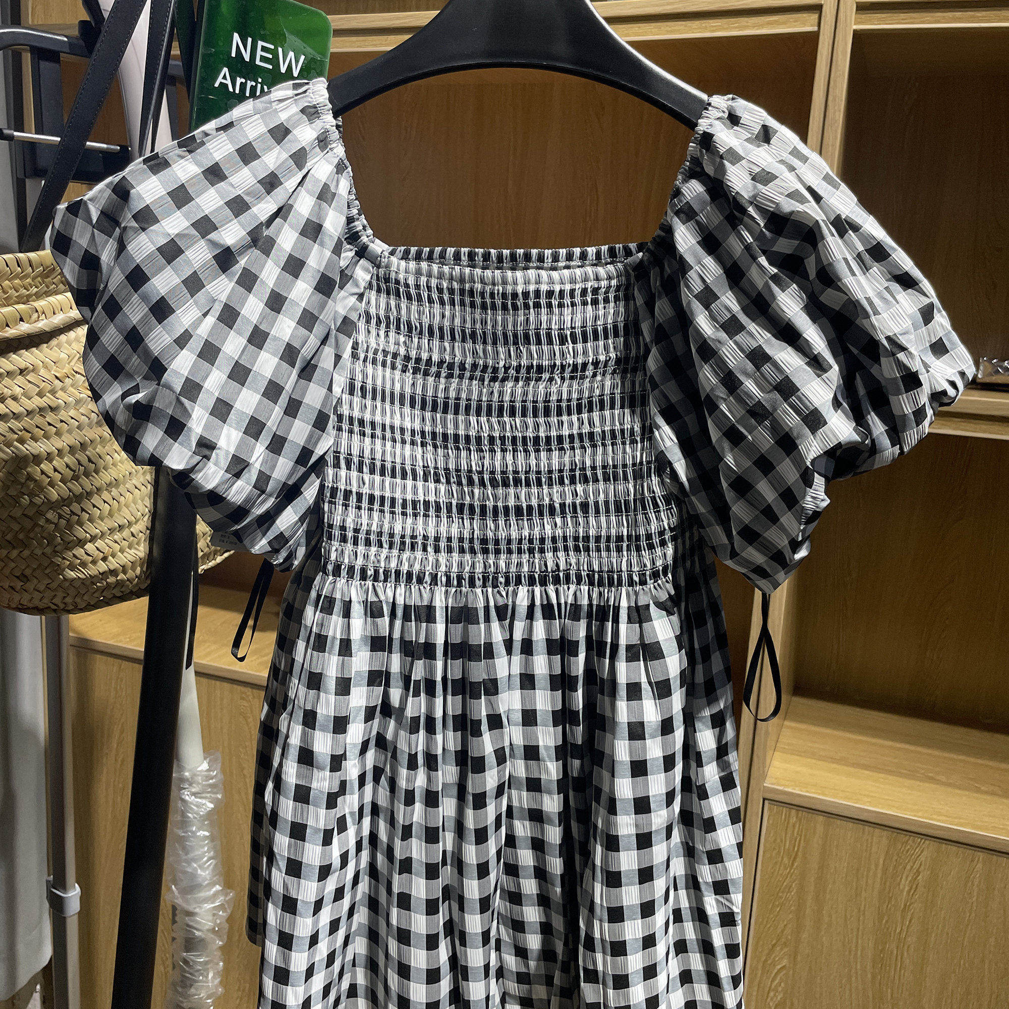 [五]兰米特卖女夏装复古格子一字肩衬衫女灯笼袖打揽娃娃衫
