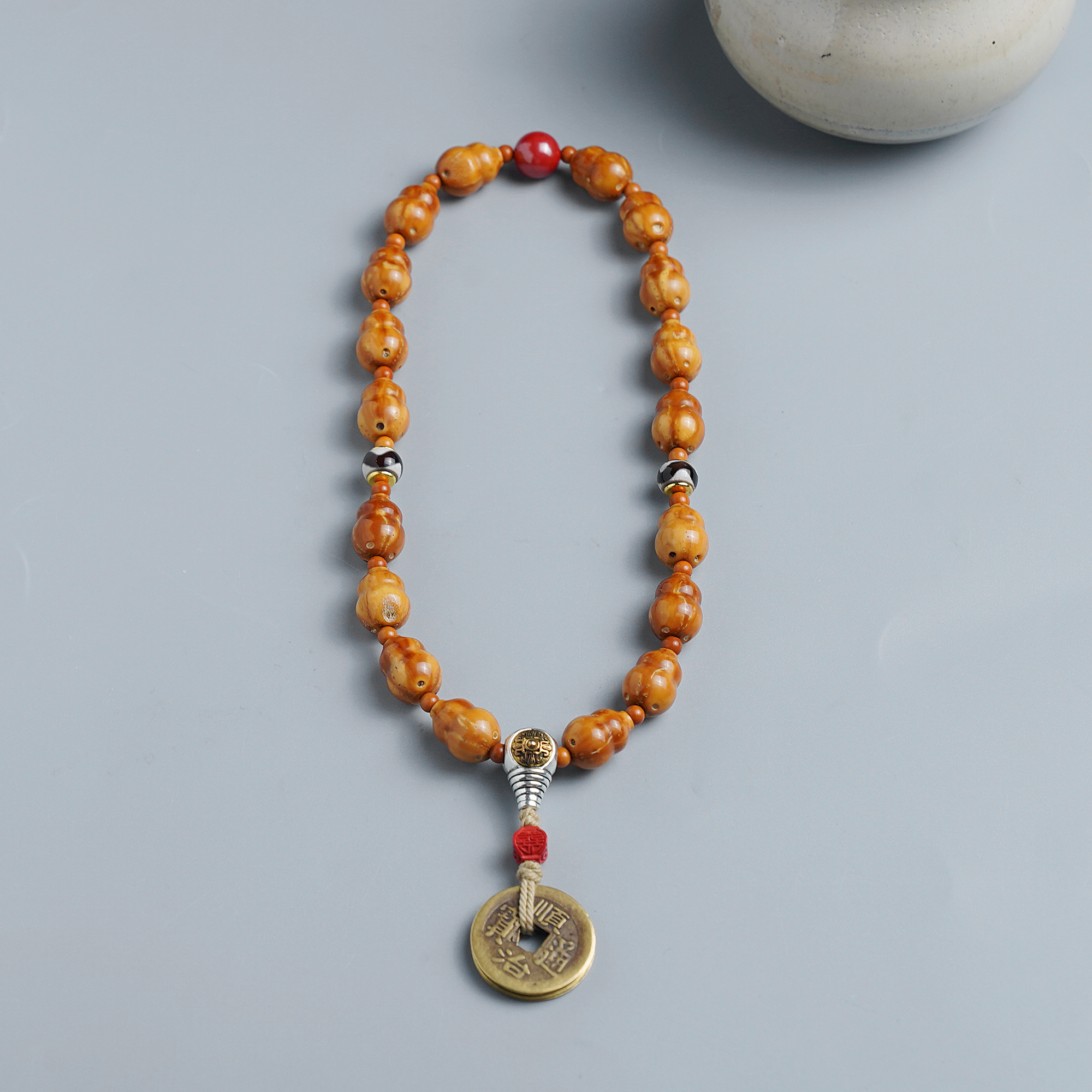 天然印尼紫金鼠手串黄皮雕刻葫芦