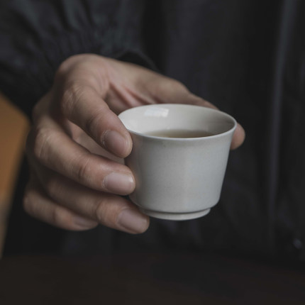 元无小茶杯陶瓷远山一人茶杯高档精致草木灰茶具杯子景德镇主人杯
