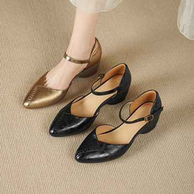 巨舒服超软小羊皮法式复古包头凉鞋真皮2026夏季新粗跟尖头女鞋子