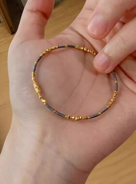 黄金色碎碎金编绳手链2026本命年手绳雾霾蓝灰高级感气质显白手饰