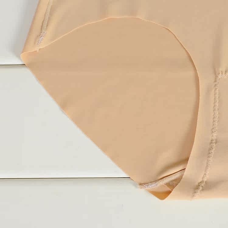 body amincissant simple en soie Ice - Ref 678548 Image 5