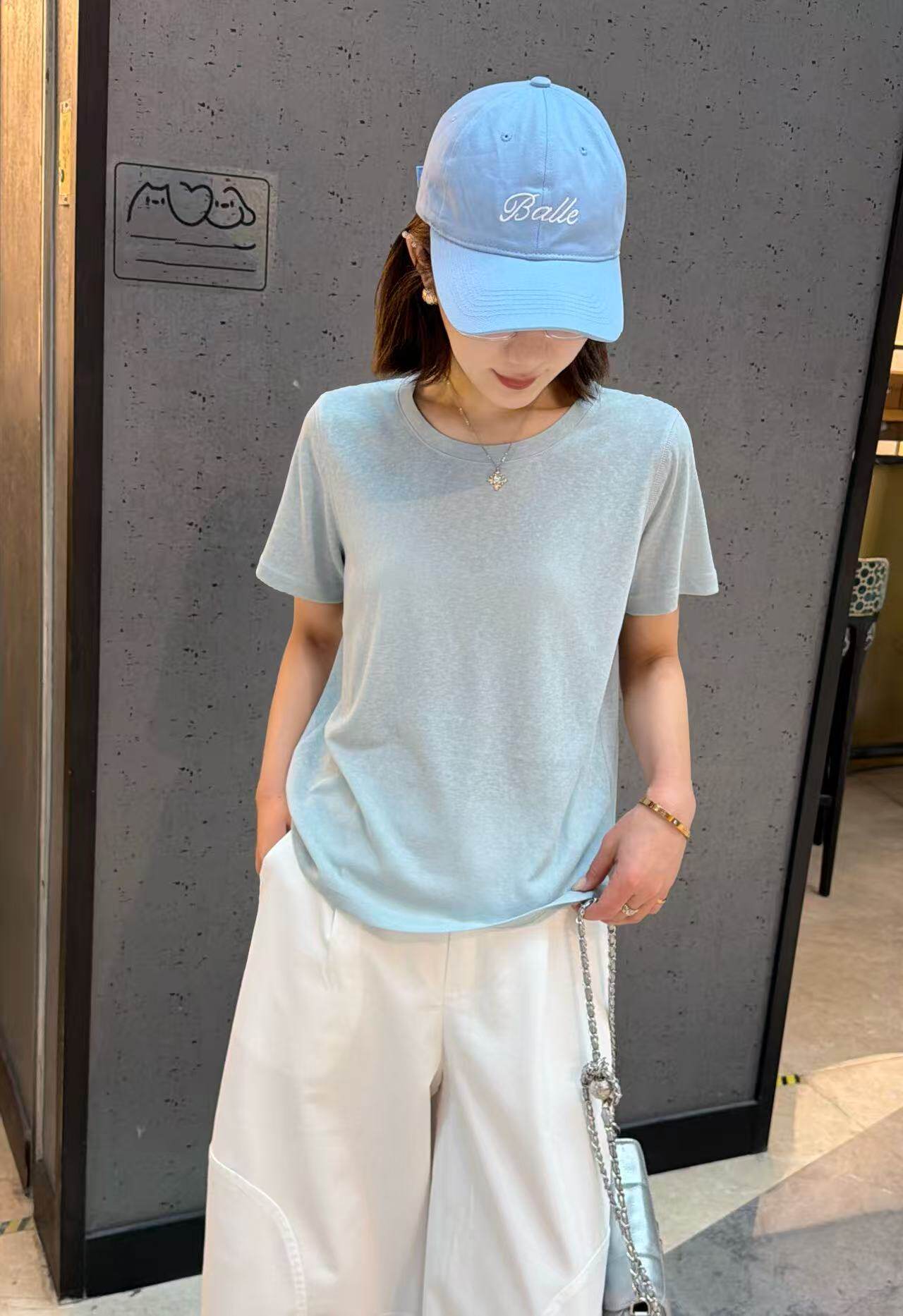 2026春夏新款女装时尚休闲百搭圆领短袖T恤女宽松显瘦上衣