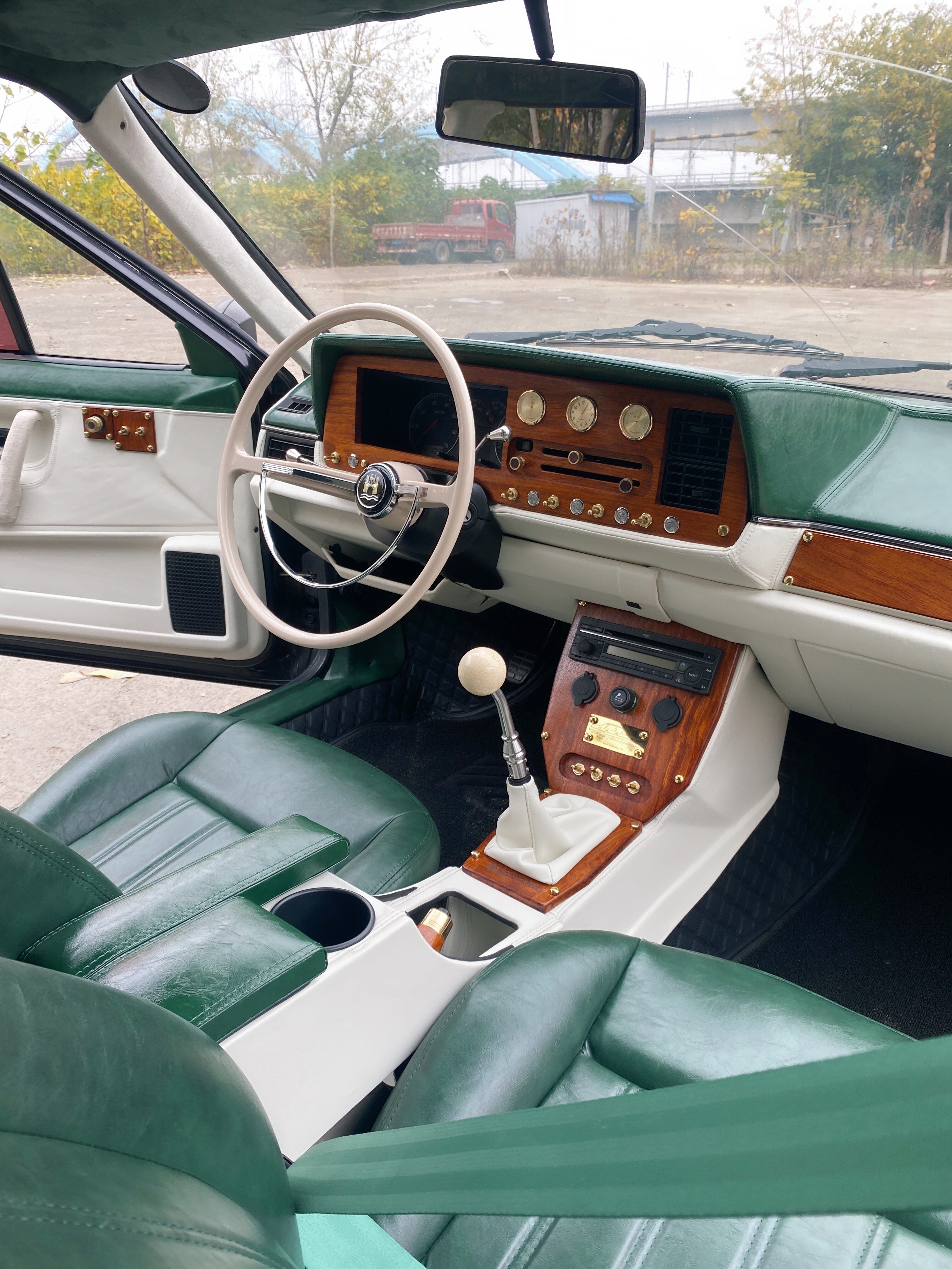 普桑黑武士内饰软包皮全套中控内饰改装件桑旅改装皮革件定制爆改