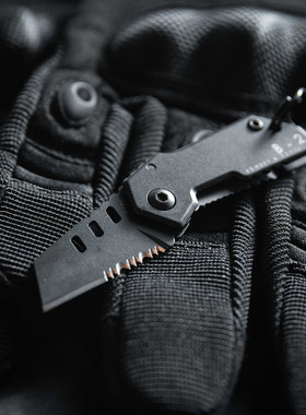 美国进口 B2 Nano 多功能迷你小刀工具EDC户外露营随身便携钥匙扣