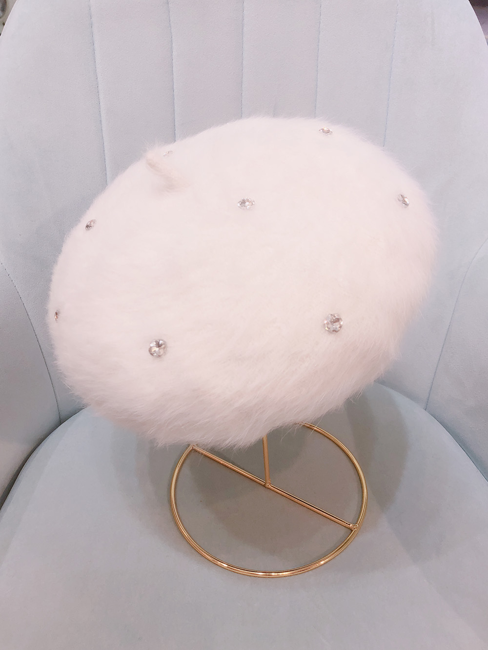 60cm白色镶钻兔毛时尚风大头围