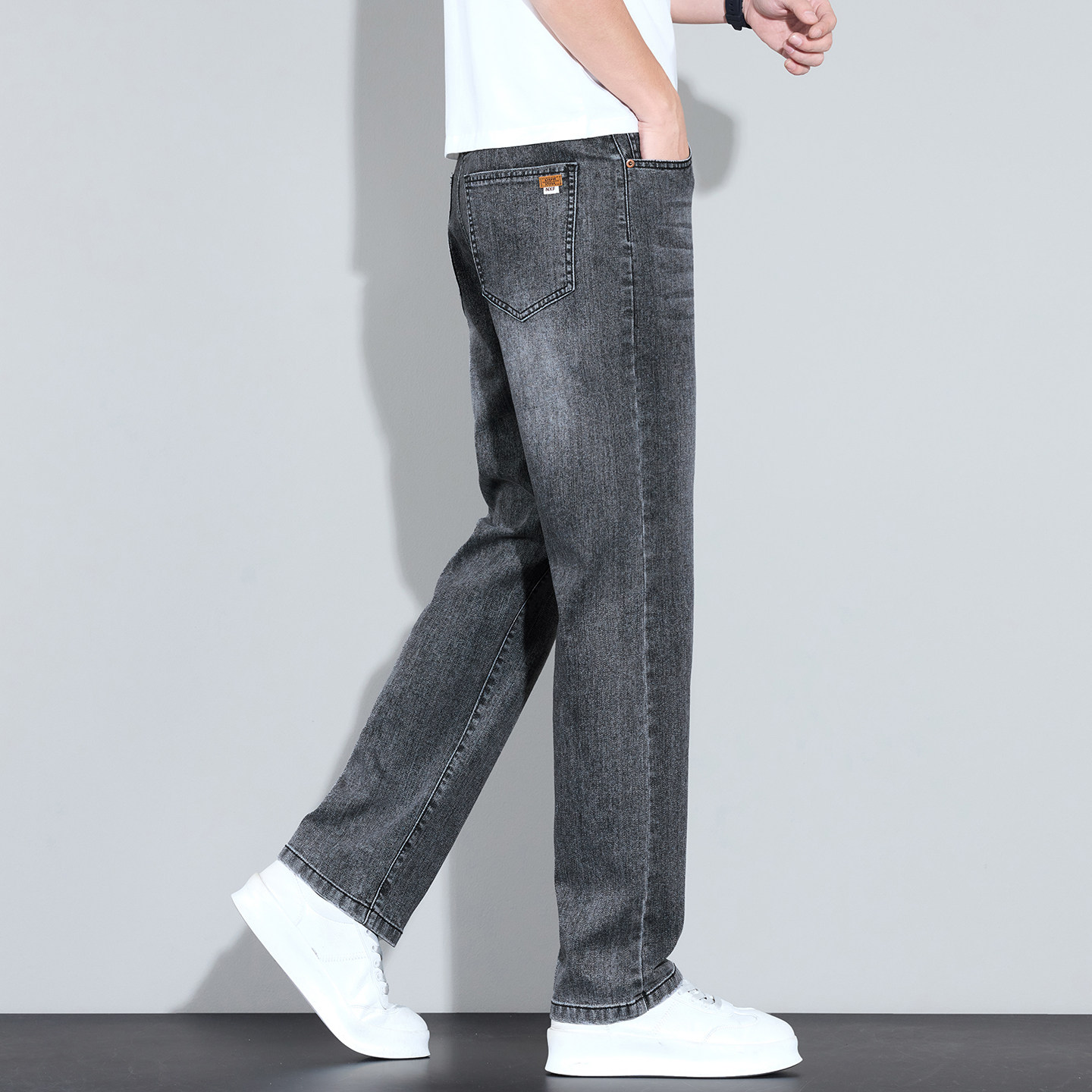 男士中腰直筒牛仔裤男水洗宽松百搭长裤修身潮流微弹青年休闲裤子