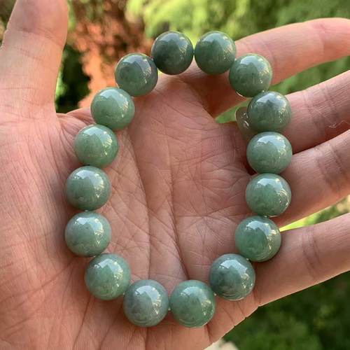 缅甸翡翠手串浅绿色乌鸡13.4mm