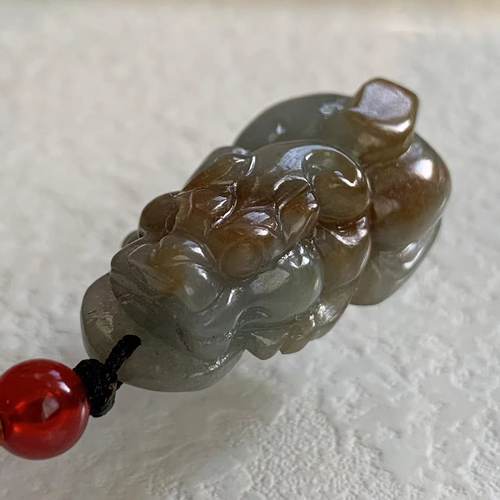 缅甸天然翡翠吊坠A货黄翡貔貅