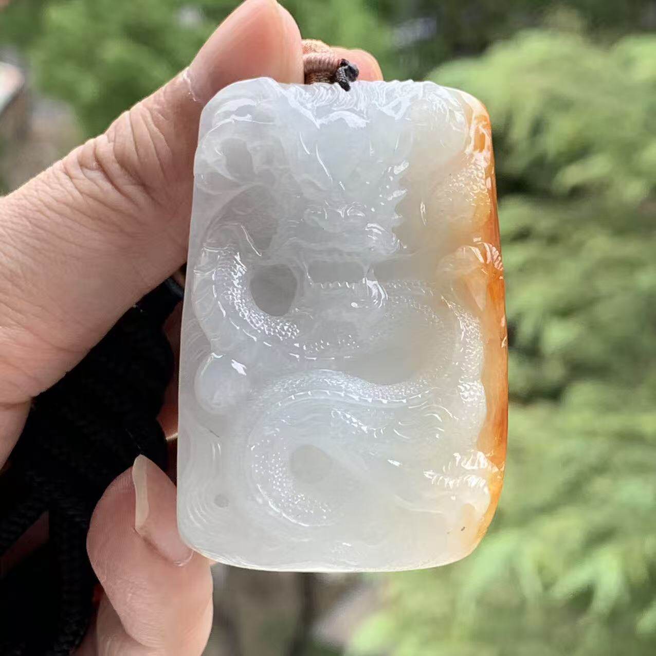 缅甸A货翡翠吊坠橙黄色黄翡龙牌起胶白色橙红翡龙牌挂件一物一证